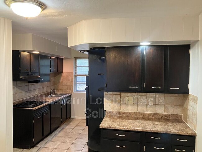 Photo - 7826 Birchmont Dr