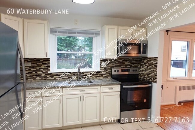 Photo - 60 Waterbury Ln