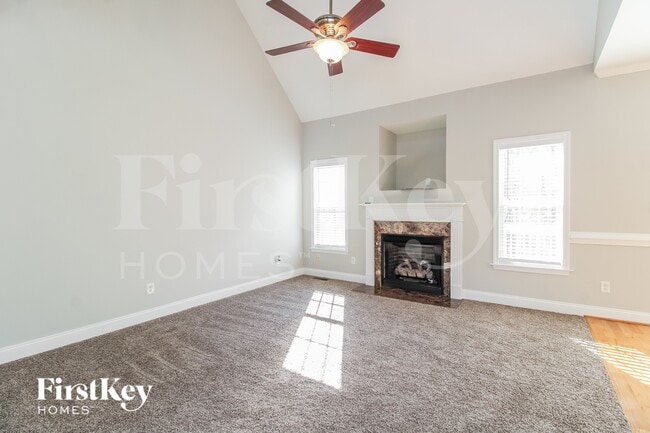 Photo - 156 Hazelwood Ct