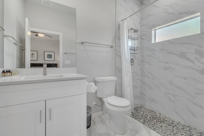 Photo - 2201 Kenneth Ave S