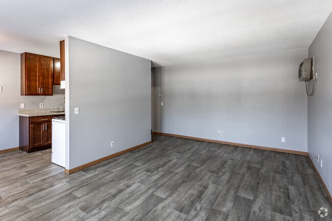 2BR, 1BA - 945SF - Living Room - Twin Lakes Apartments