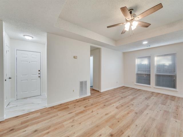 Photo - 8903 Marilyn Dr