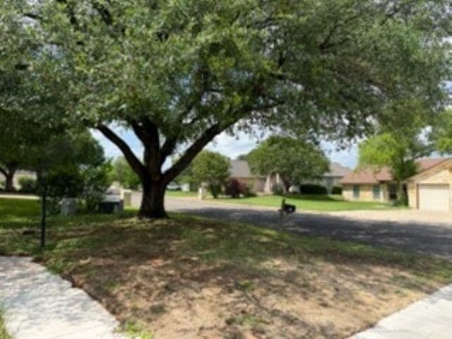 Photo - 435 St Andrews St