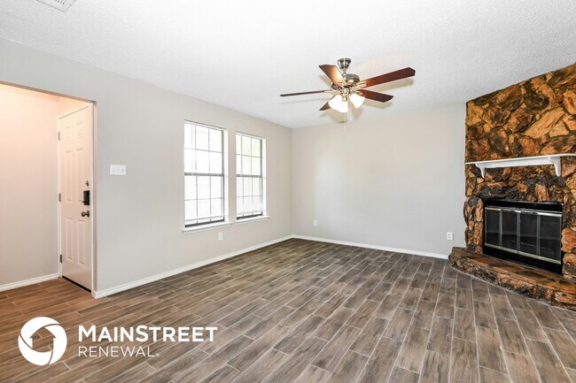 Photo - 1028 Eastridge Cir