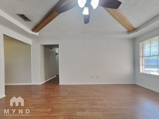 Photo - 9015 Eldora Dr