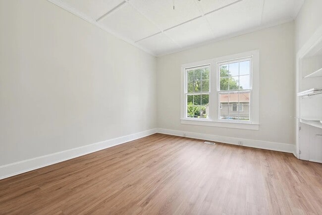 Photo - 338 State St