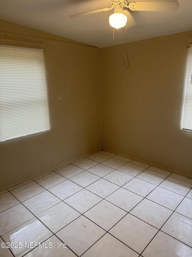 Photo - 10513 Gailwood Cir E