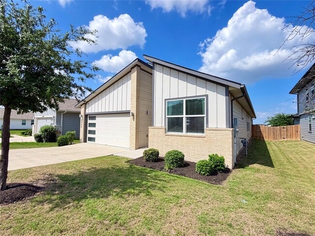 Photo - 8004 City Top Blvd