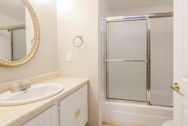 Photo - 1328 Brownswood Dr