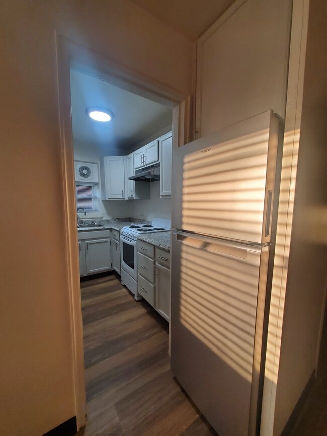 Building Photo - 54 N Morris St Unit 1