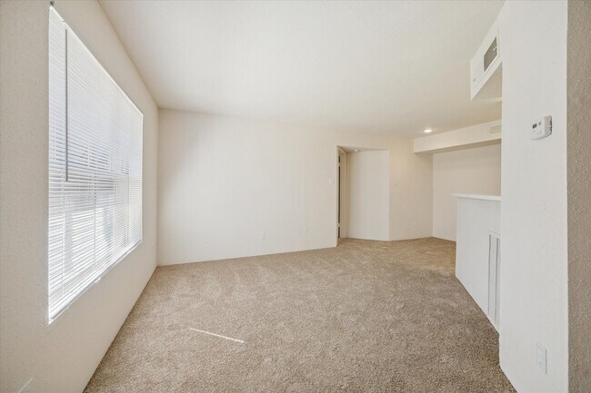 Photo - 1660 W T C Jester Blvd Unit 804