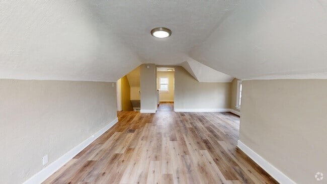 Building Photo - 294 Madison Ave Unit 3rd Floor Rental