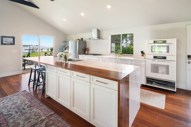 Photo - 22 Baxter Dr