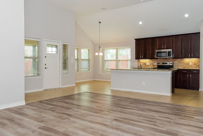 Photo - 123 Griffin Ave