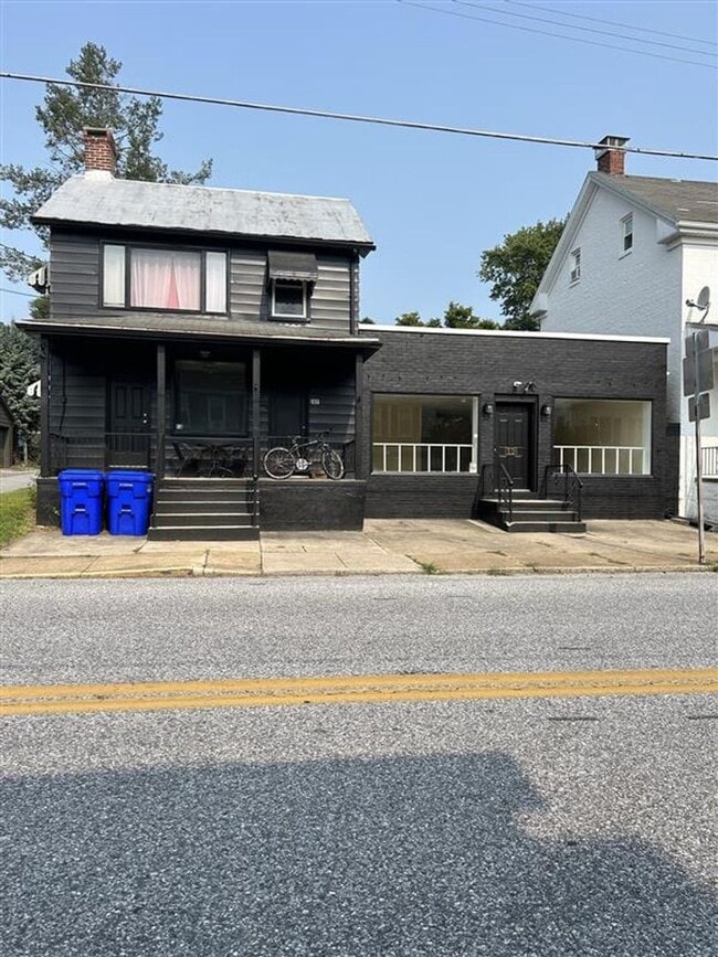 Building Photo - 10 N Second Street Unit A