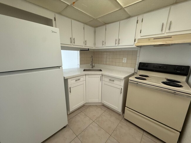 Photo - 4550 NW 9th St