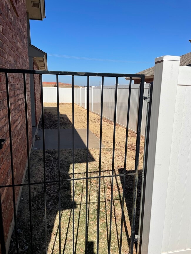 Photo - 2717 SE 89th Ter