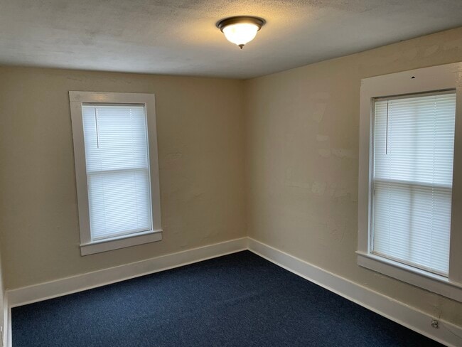 Photo - 109 N 13th St Unit Upper