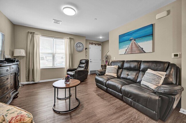 Photo - Kellinger Greene