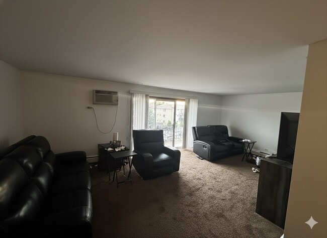 Photo - 5825 W 103rd St Unit 3SE