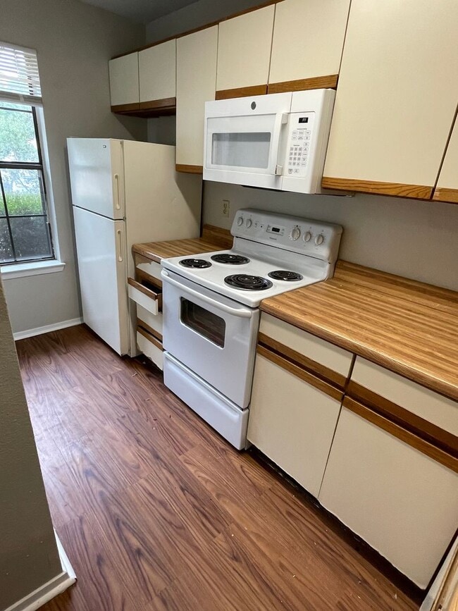Photo - 2 Bedroom Condo by UNT