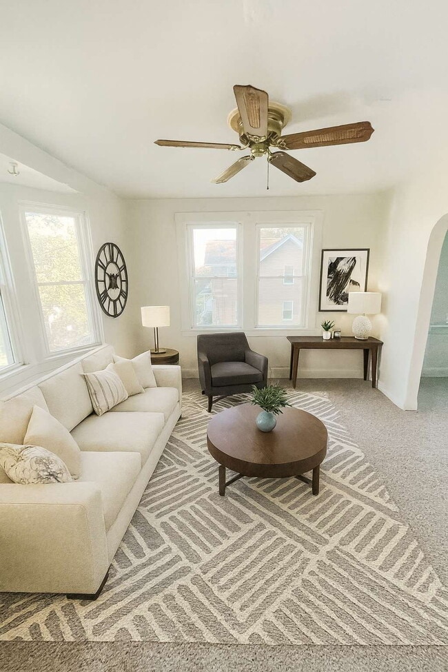 Photo - 3 bedroom in quiet part of Clairton Move in Special 50% off 1st months rent!!