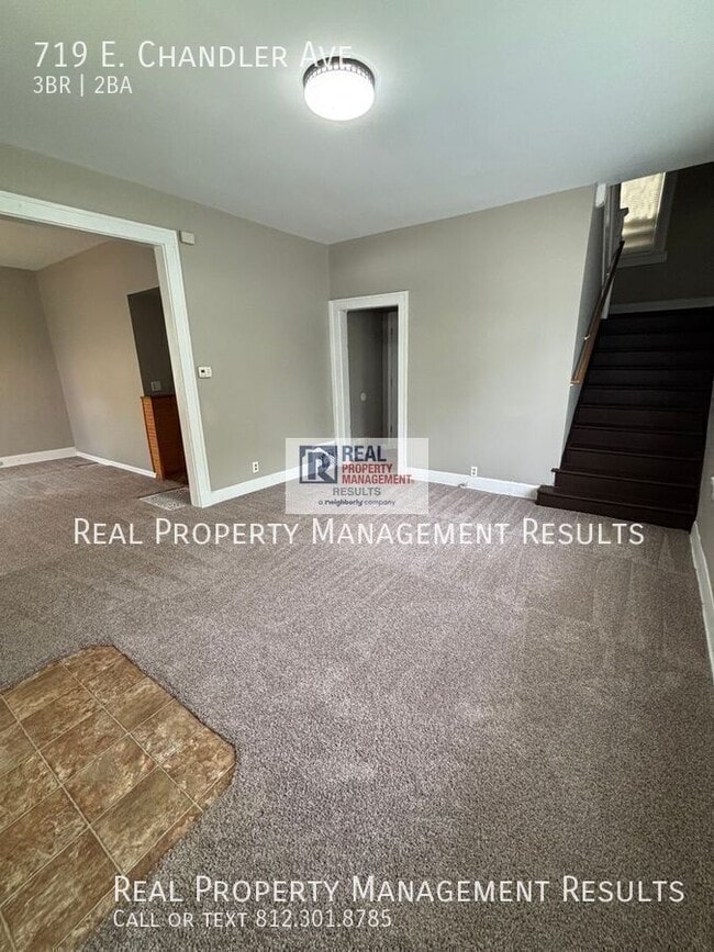 Photo - 719 E Chandler Ave
