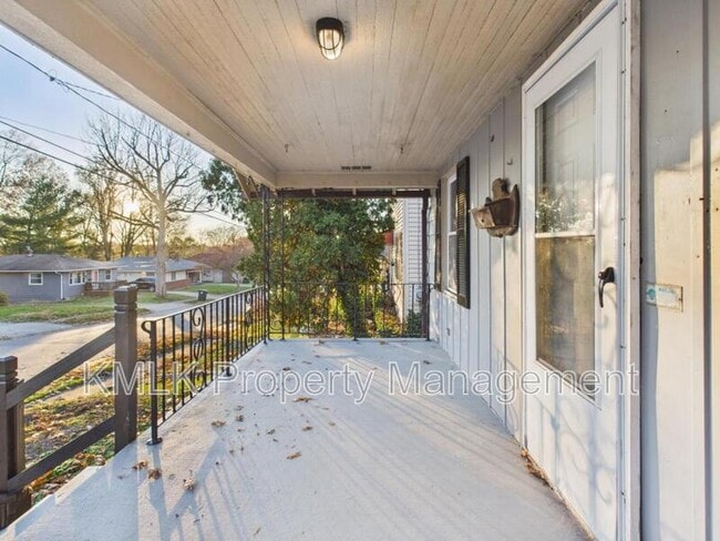 Photo - 973 Harrison Ave