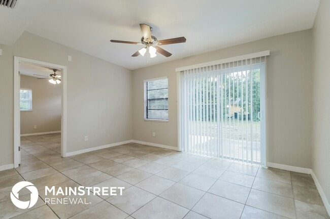 Photo - 1236 Merritt St