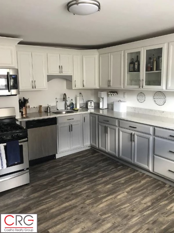 Building Photo - 70 School St Unit 1