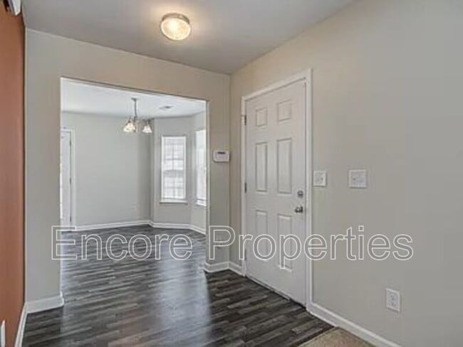 Photo - 4293 Youngstown Dr