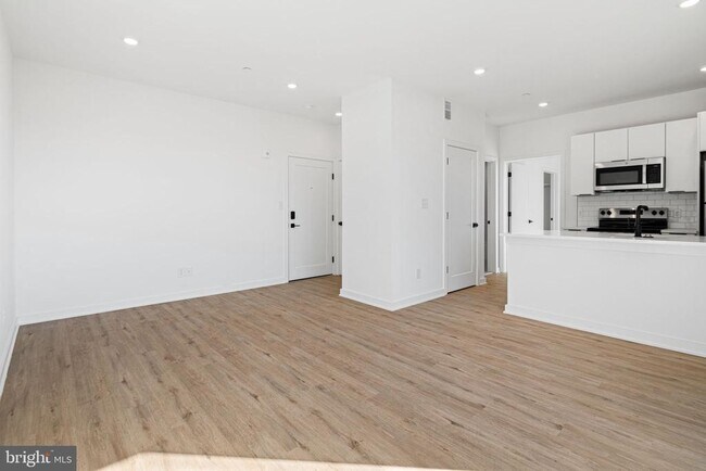 Photo - 701-7 Cecil B. Moore Ave Unit 1