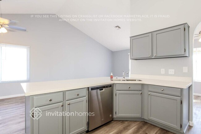 Photo - 4501 N 106th Dr