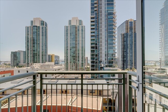 Little Italy 9th Floor Condo w/ 2 Beds 2.5... - Little Italy 9th Floor Condo w/ 2 Beds 2.5... Unidad 913