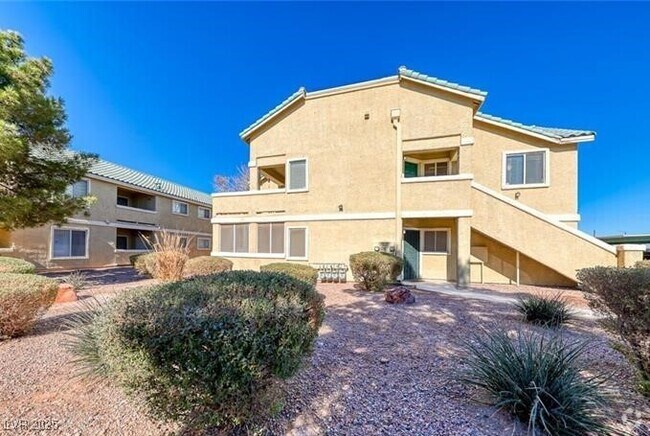 Building Photo - 1561 Linnbaker Ln Unit 201 Rental