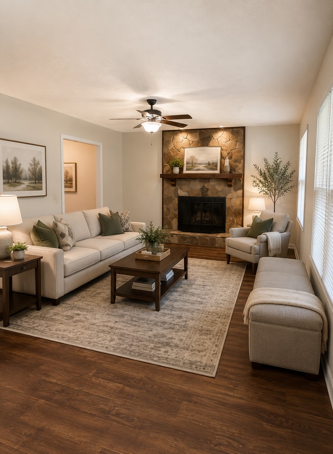 Photo - 132 Johnson Dr