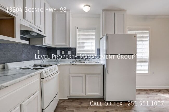 Photo - 13804 Scenic Hwy 98