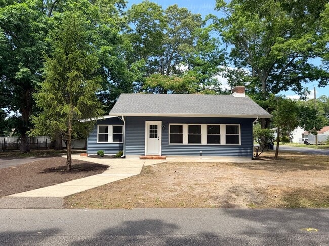Photo - 123 12th St