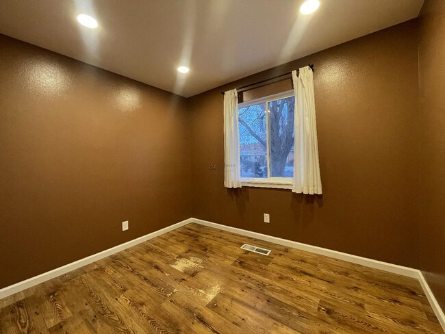 Photo - 343 Joya Loop