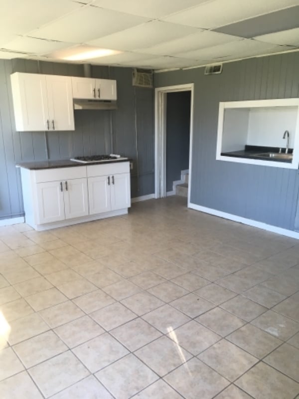 Photo - 393 Wellington Ave Unit 1