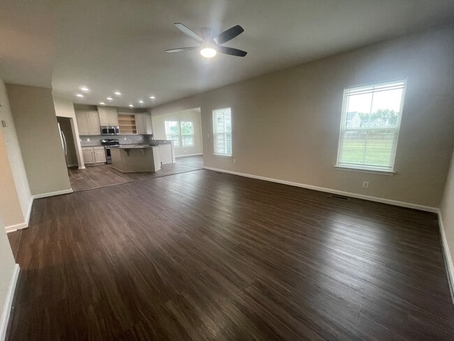 Photo - 2410 Walthall Ct