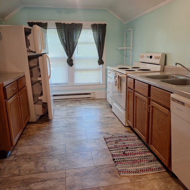 Photo - 1400 E Chilhowie Ave Unit 2