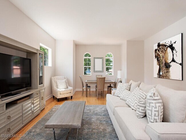 Photo - 431 1st Ave N