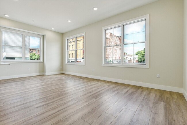 Photo - 611 Communipaw Ave