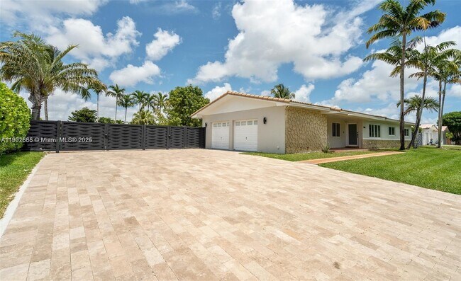 Photo - 10841 SW 127th St