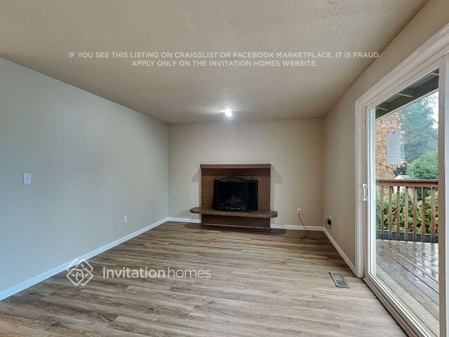 Photo - 1510 155th St E