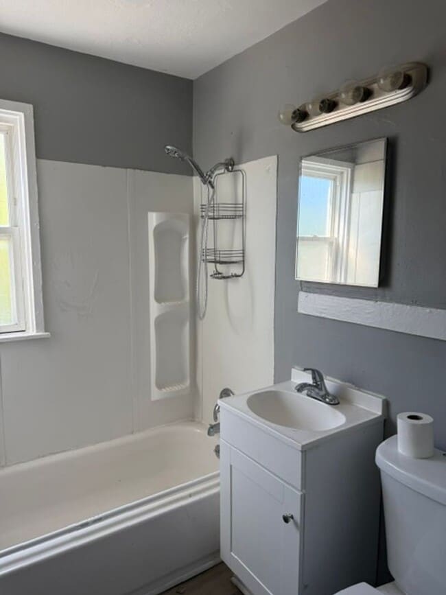 Photo - 908 N Central Dr Unit 908 N Central Dr
