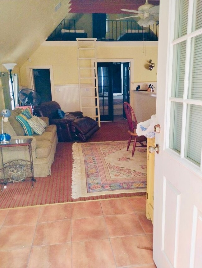 Photo - 936 Riverside Dr Unit 936 Riverside Dr #2