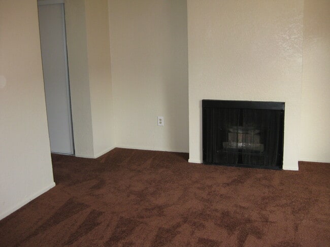 Sun Valley Apartments