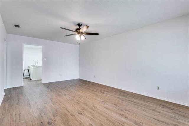 Photo - 1422 Deborah Ave